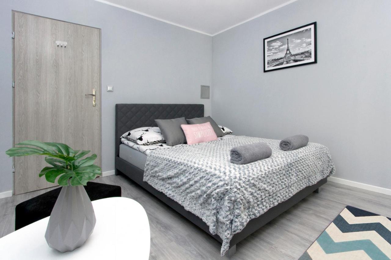 Tweepersoonskamer met Gedeelde Badkamer