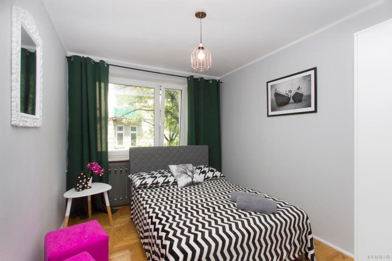 Tweepersoonskamer met Gedeelde Badkamer