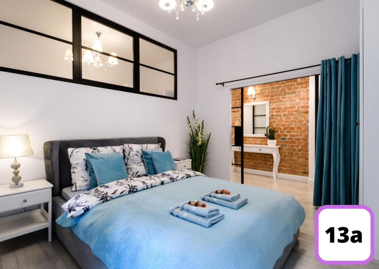 Deluxe Apartment 13A