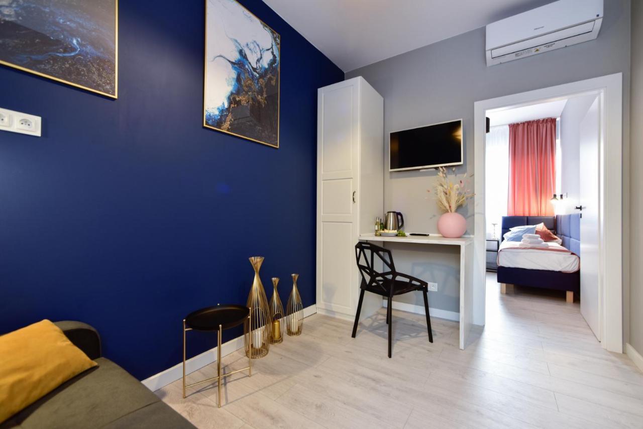 Superior Apartment,1036755613:JPEG