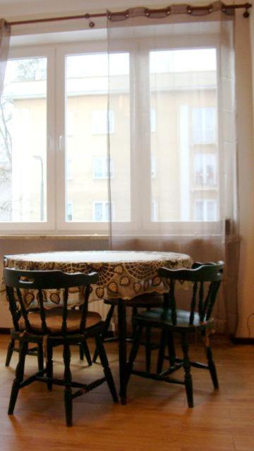 Two-Bedroom Apartment,1039614763:JPEG