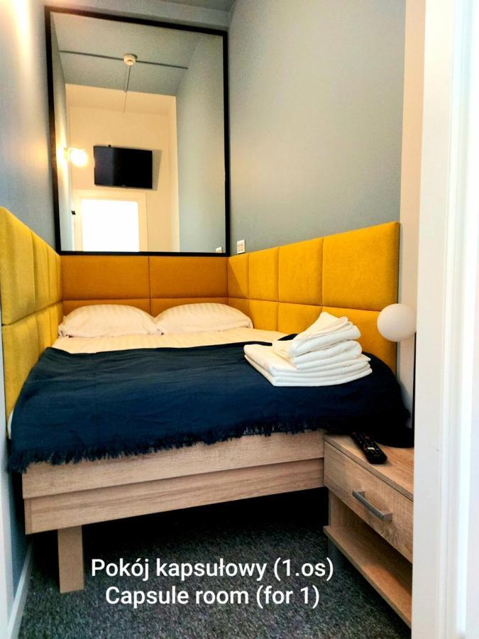 Small Single Room,1747156067:JPEG
