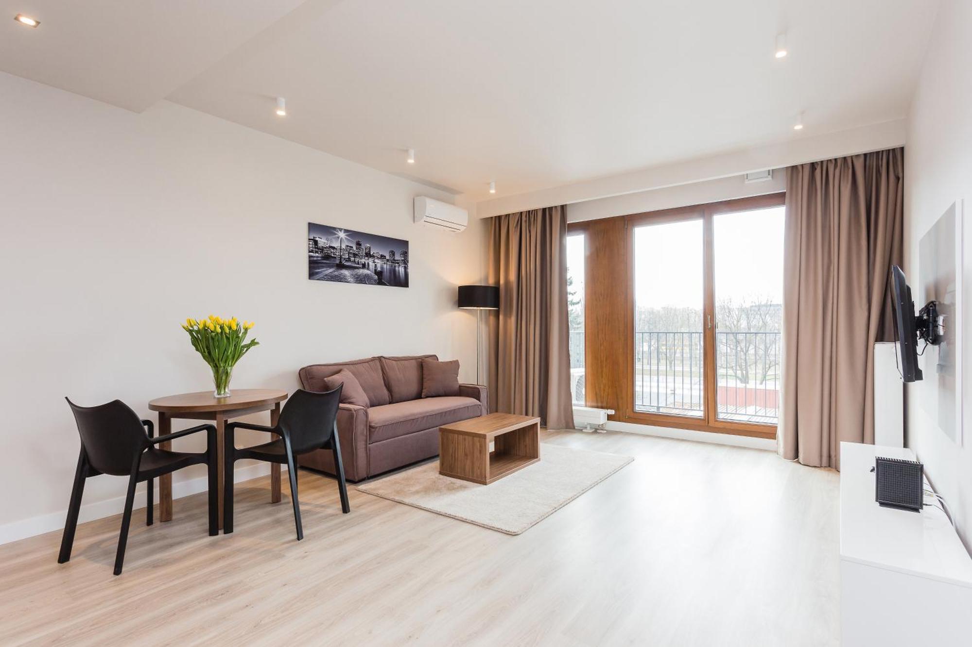 Superior One-Bedroom Apartment