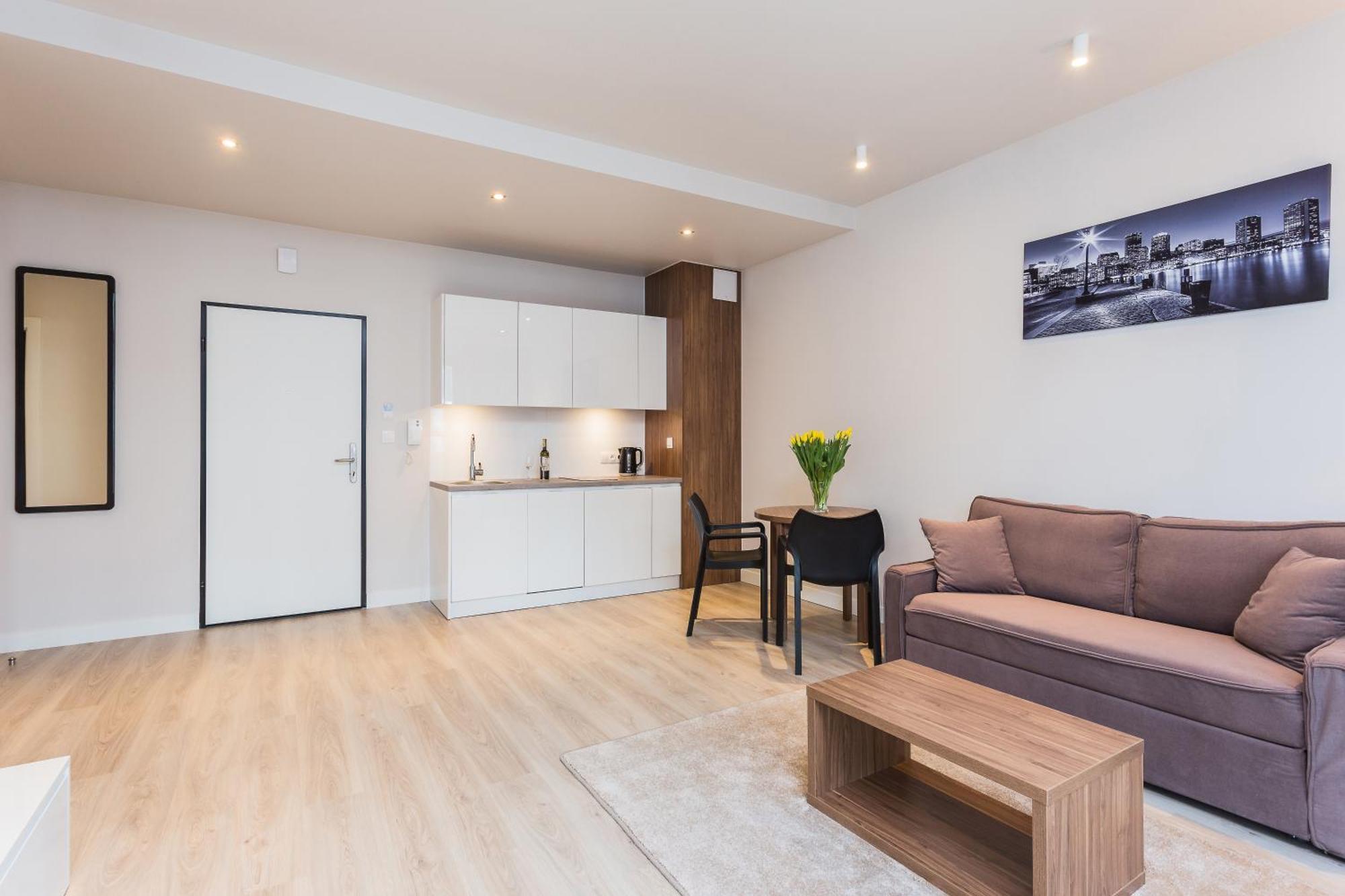Superior One-Bedroom Apartment