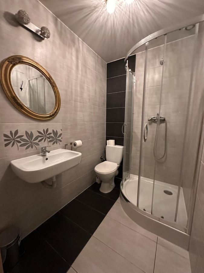 Deluxe Triple Room,1581142141:JPEG