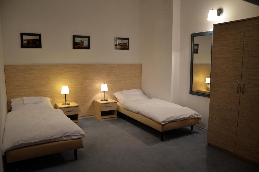 Triple Room,737570077:JPEG