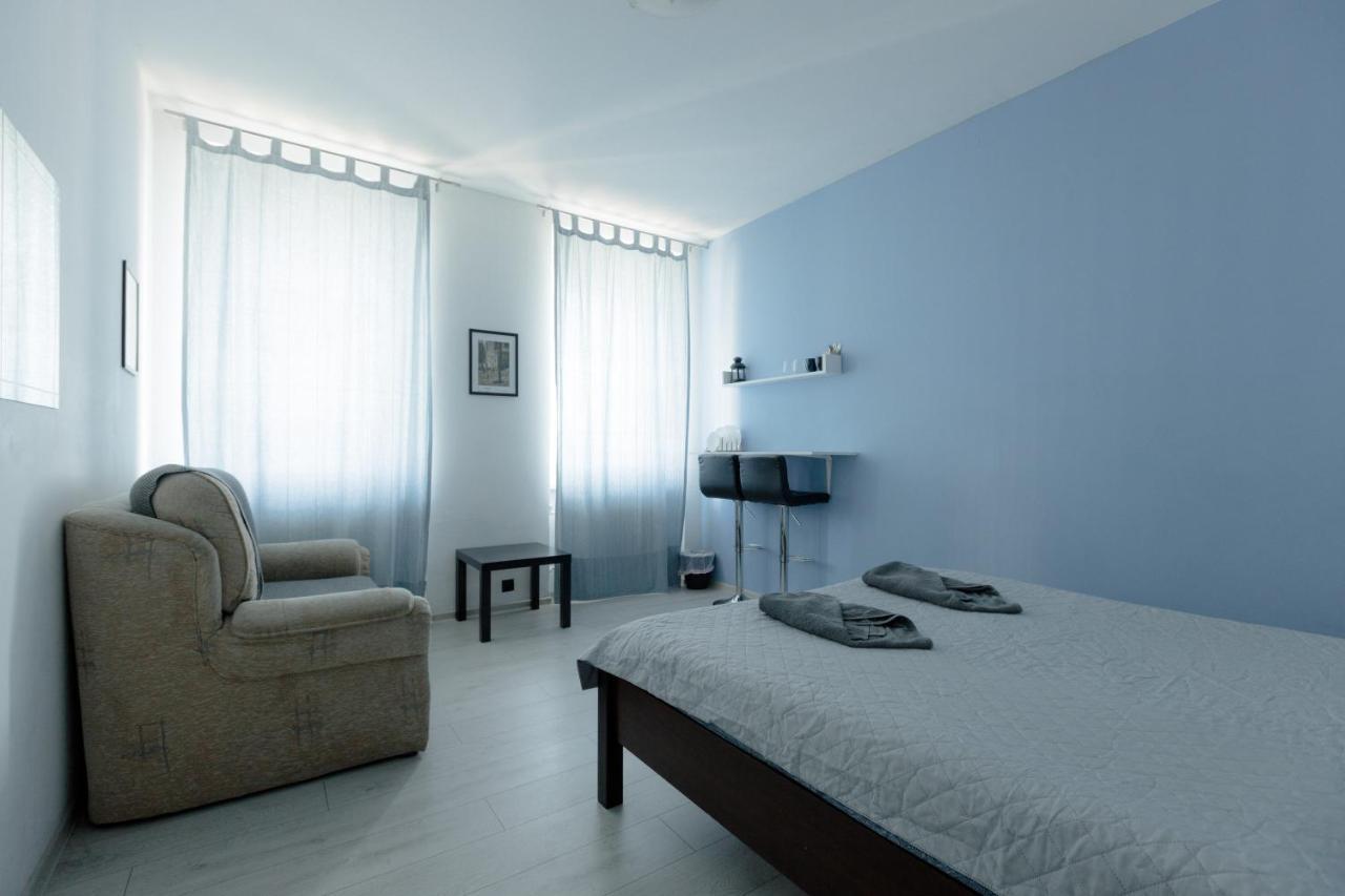 Double Room with Shared Bathroom,1412763014:JPEG