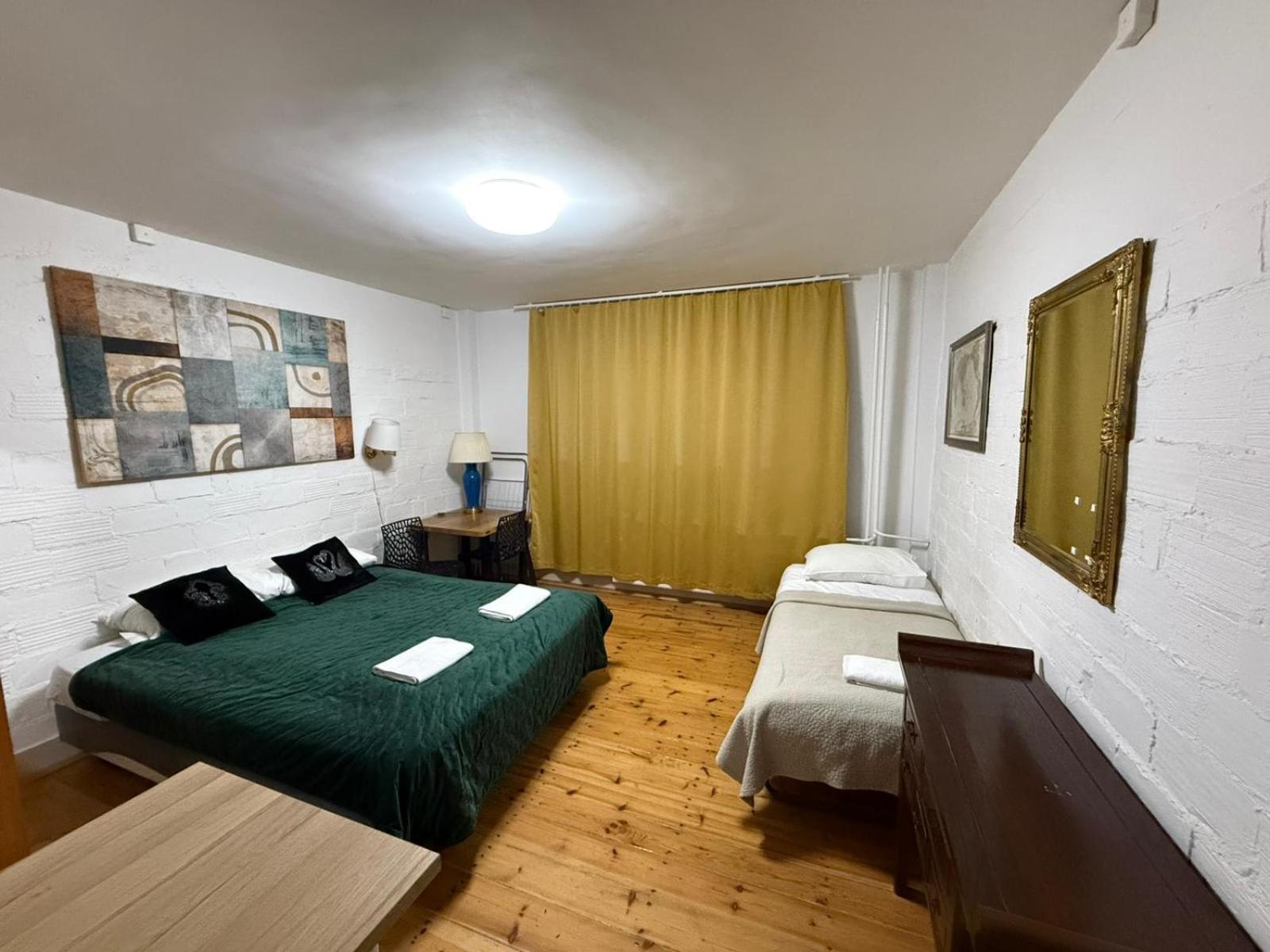Studio Apartment