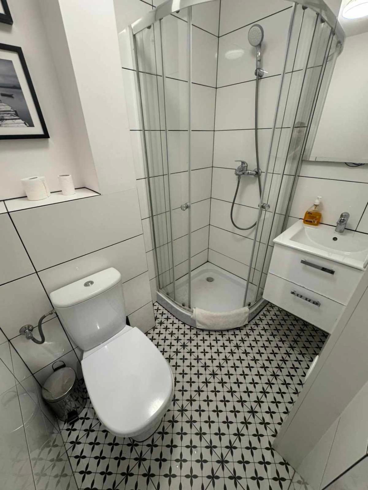 Quadruple Room Private External Bathroom