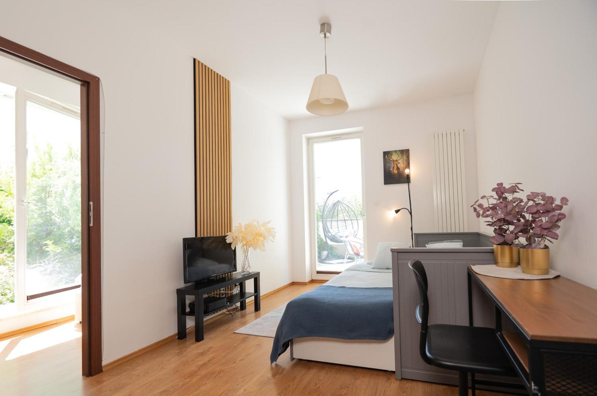 Single Room,1683849632:JPEG