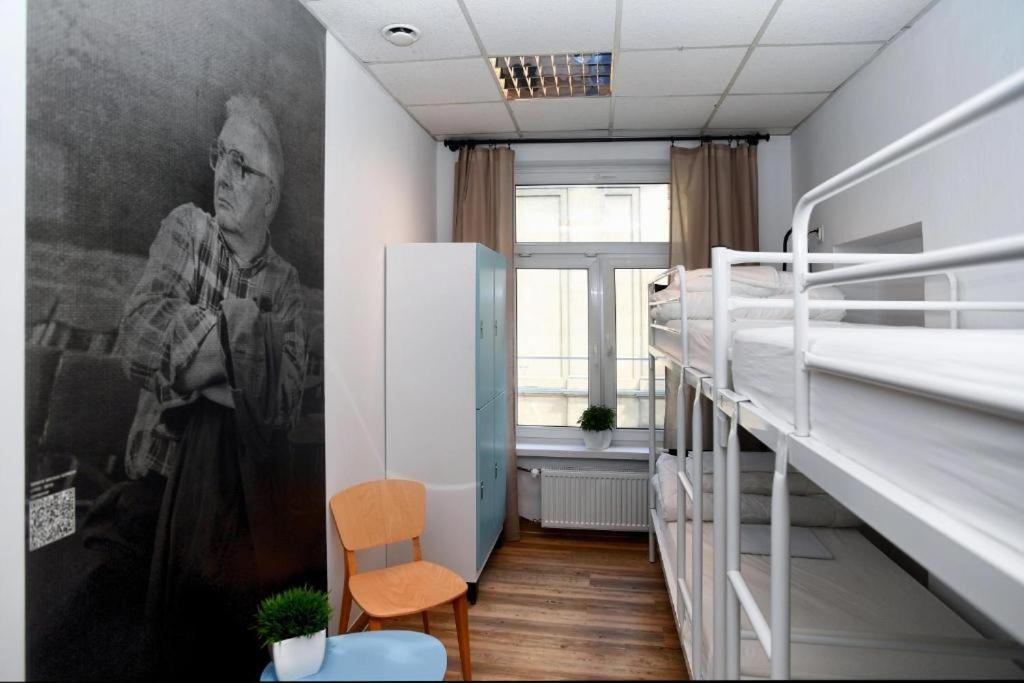 Bed 4-Bed Female Dormitory Room,1746981956:JPEG