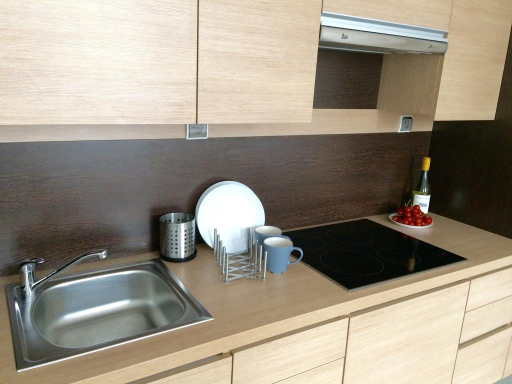 Studio Apartment,319121493:JPEG