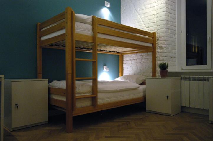 Twin Room,1257933853:JPEG
