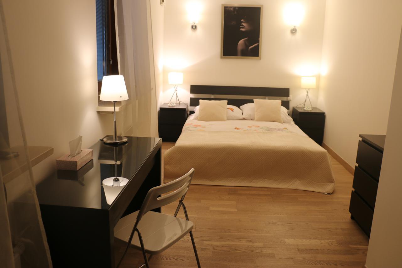 One-Bedroom Apartment,968100973:JPEG