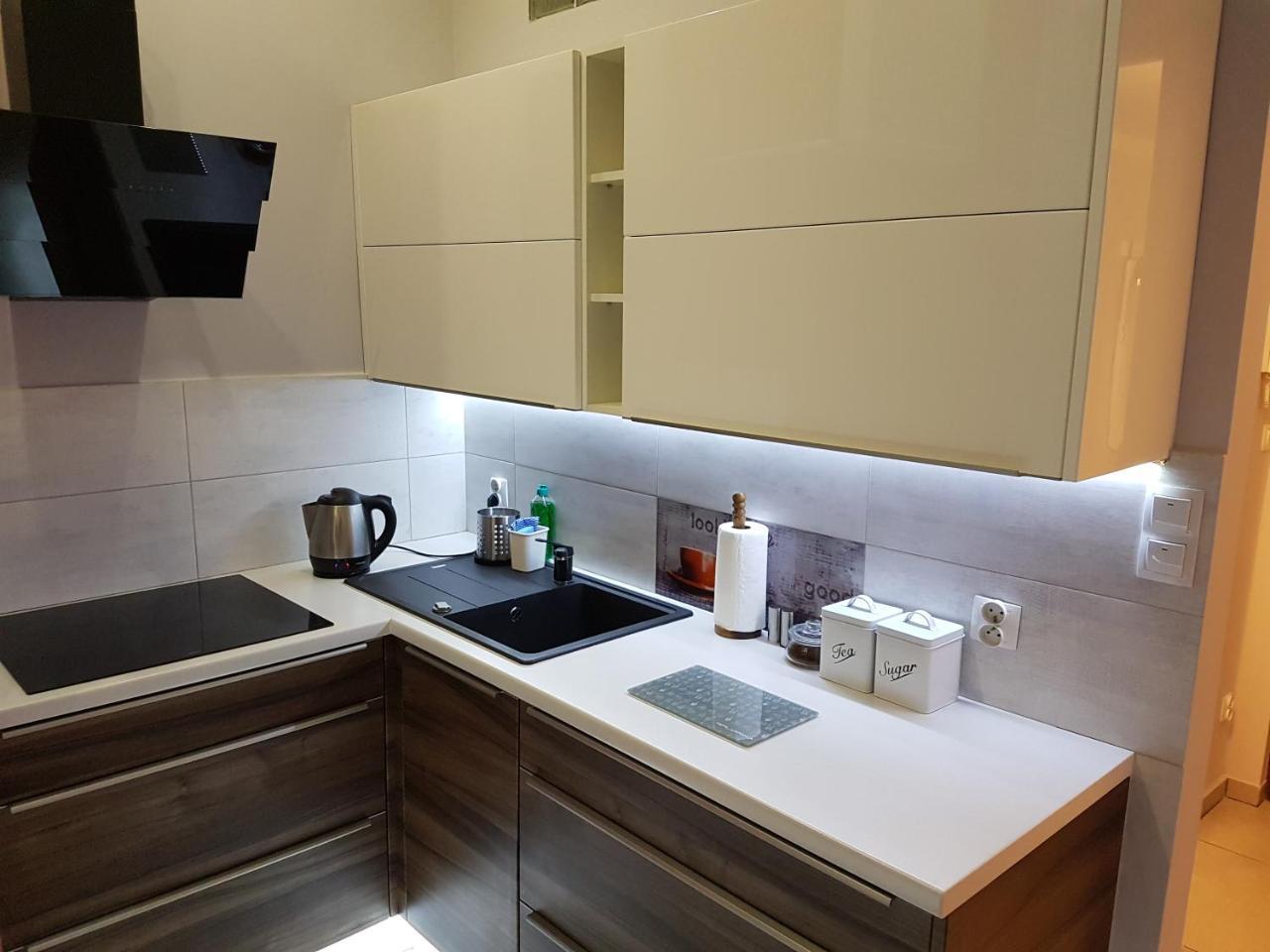 Studio Apartment 28 Marszałkowska Street,721465342:JPEG