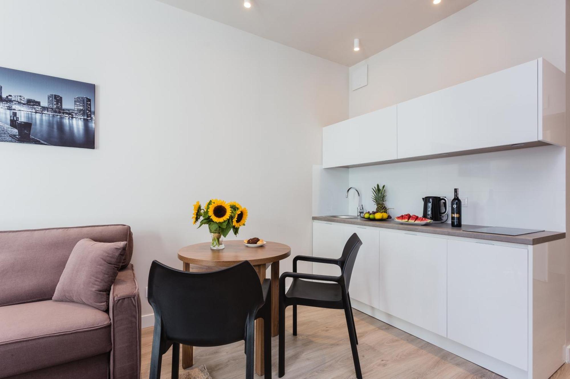 Studio Apartment