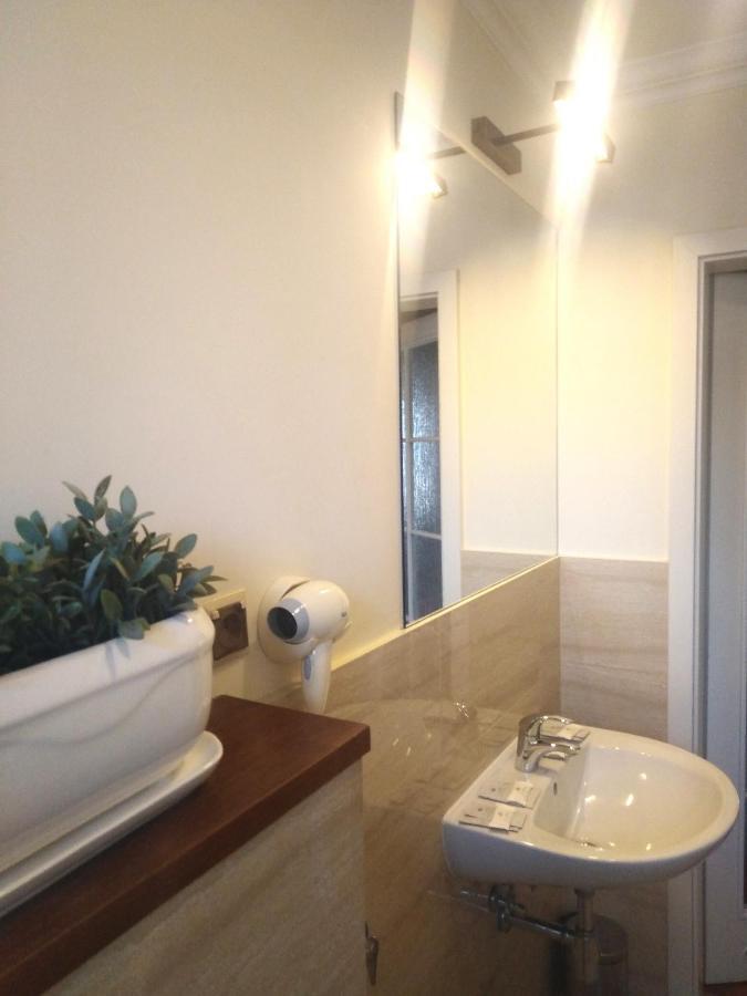 Single Room,993024091:JPEG