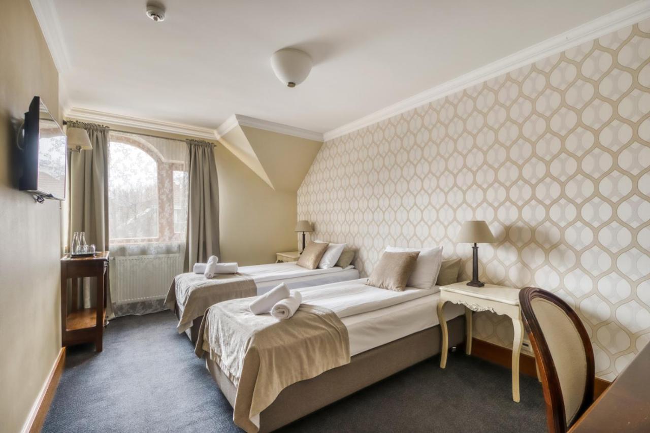Classic Twin Room