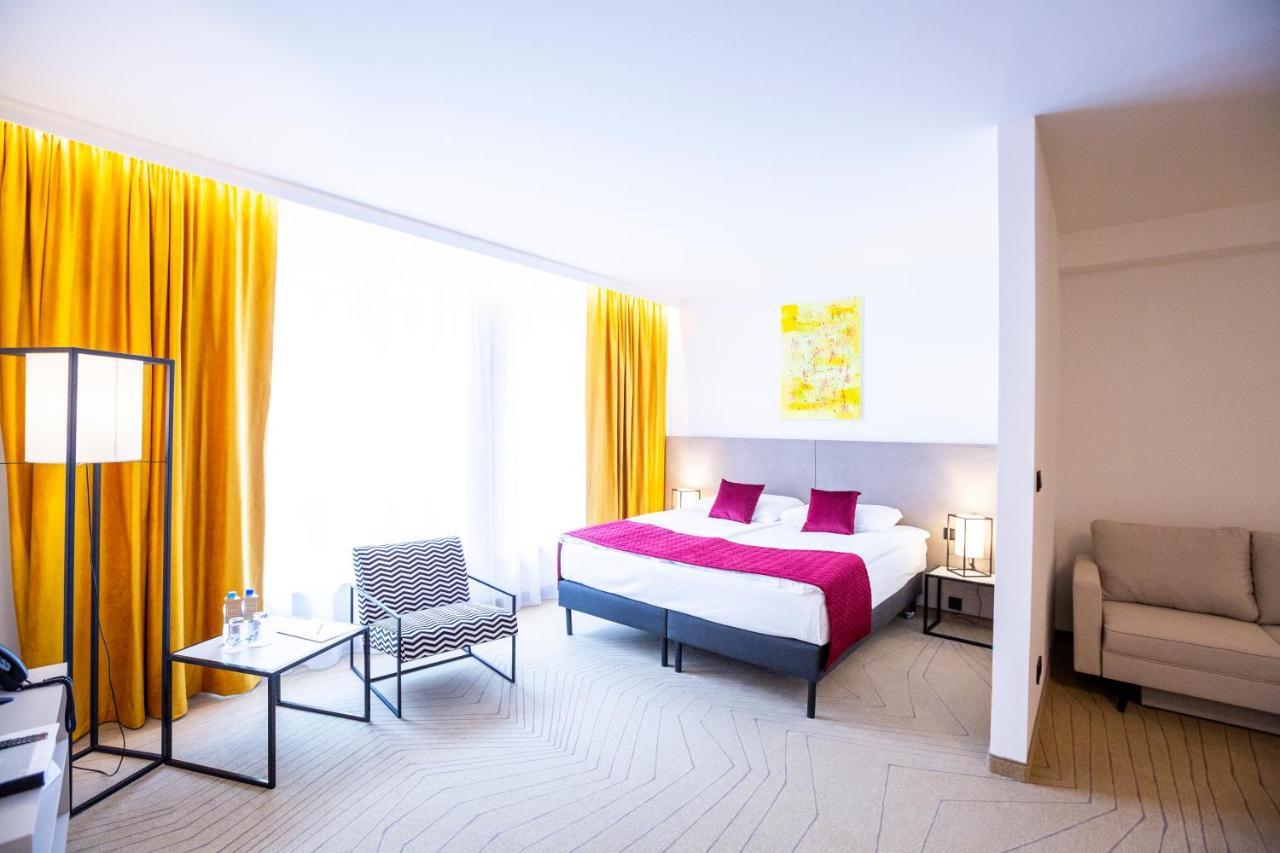 Junior Suite,972195361:JPEG