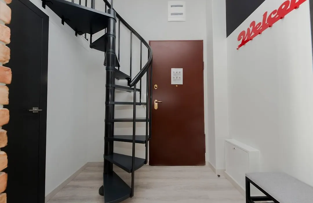 4 Eco Apart Chateau Jagiellonska 22 Warszawa Old Town-1