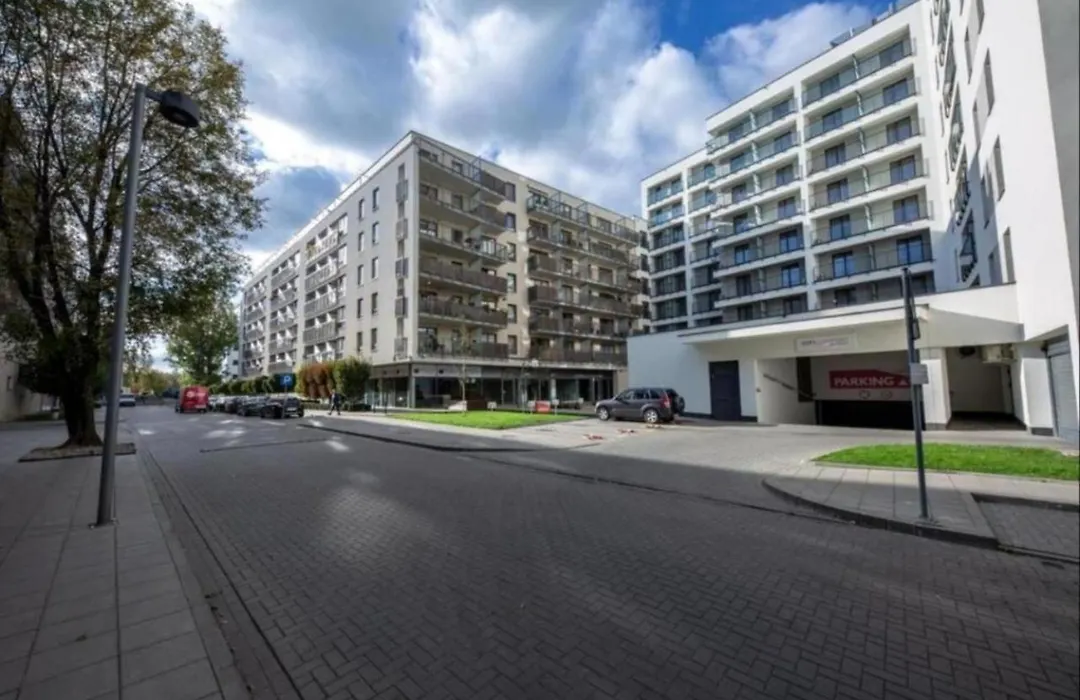 Warsaw Apartments - Luxury Top-View Aparthotel-1
