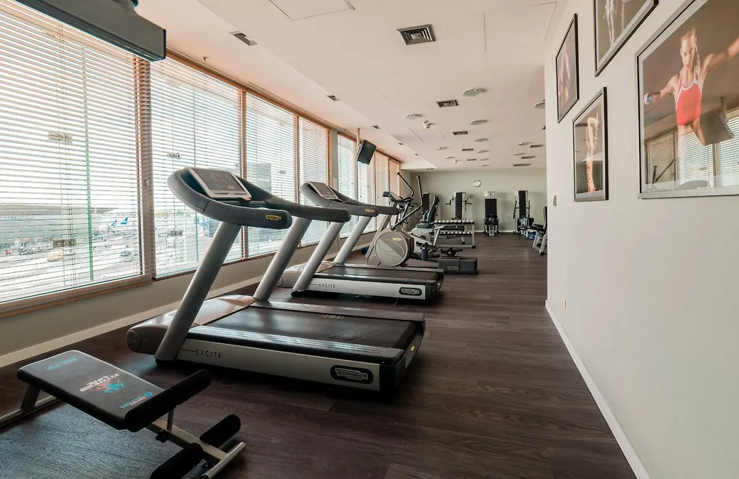 Courtyard By Marriott Warsaw Airport-1