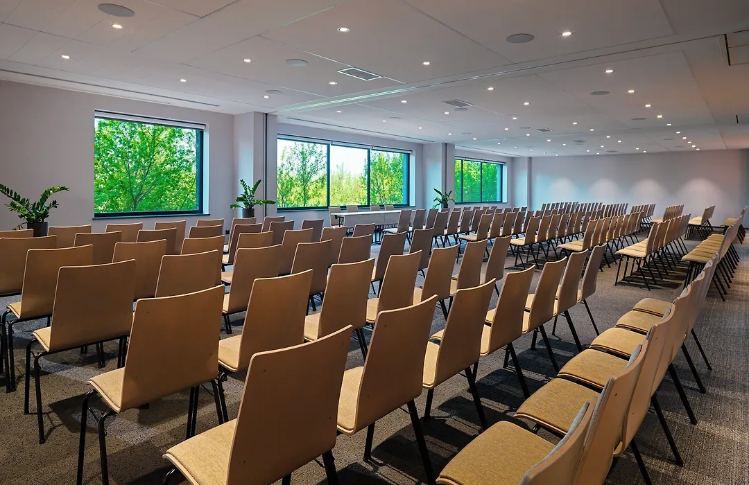 Four Points By Sheraton Warsaw Mokotow-1