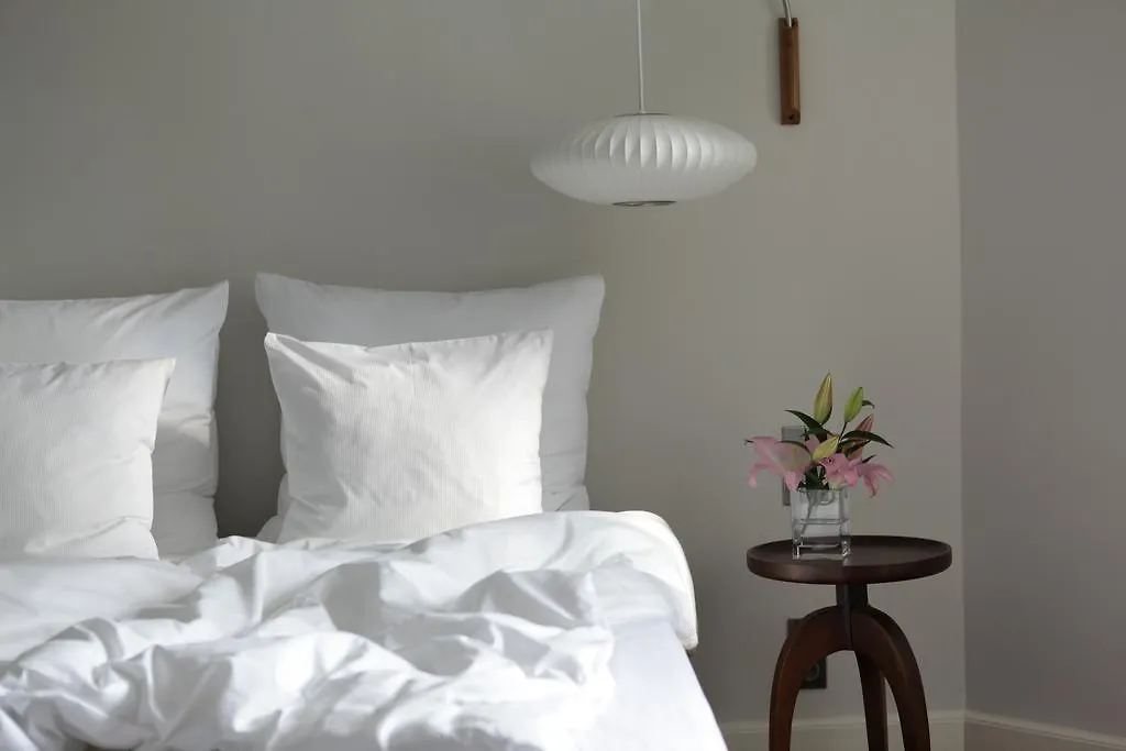 Between Us Bed&Breakfast-1