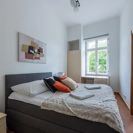 Novis Apartments Krakowskie Przedmiescie-3