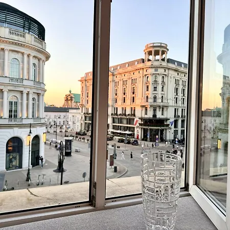 Mondrian Luxury Suites & Apartments Market Square I-2
