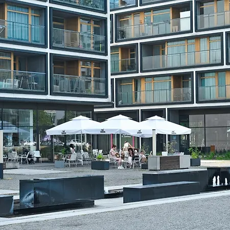 ApartHotel Kolejowa Apartamenty-2