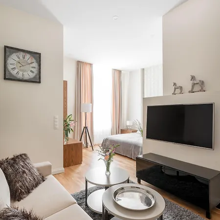Luxury Apartment 60-2