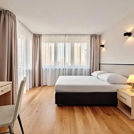 Apartamenty Media Park-2