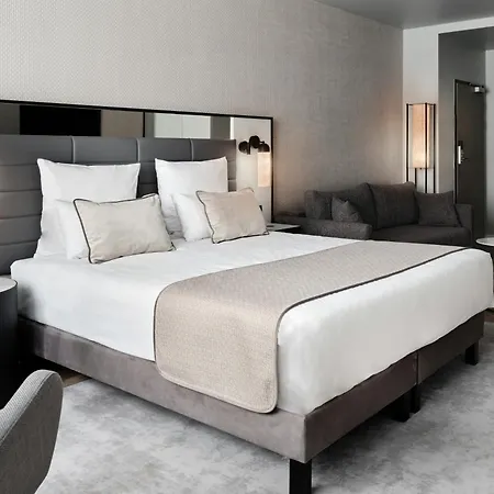 Leonardo Royal Hotel Warsaw-2