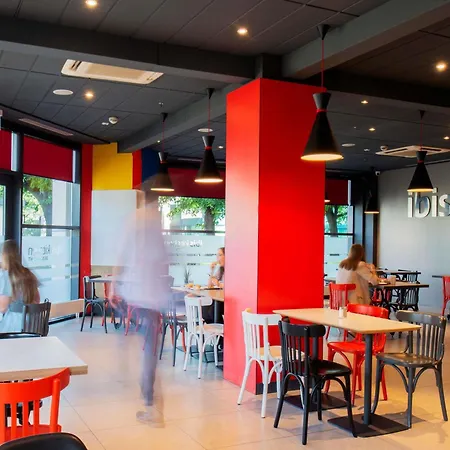 Ibis Warszawa Stare Miasto-3