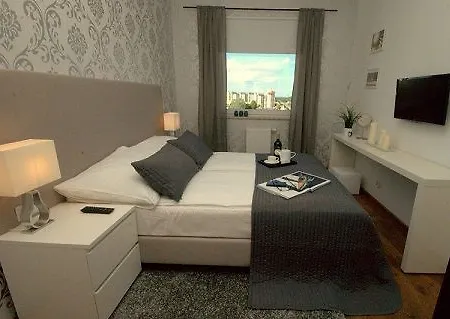 Irs Royal Apartments - Aviator-2