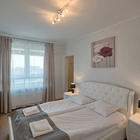 City Aparthotel Ochota-2