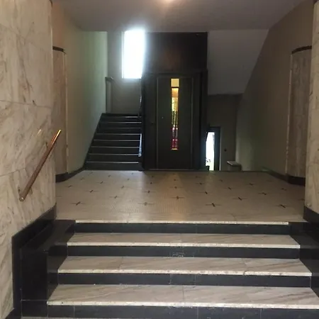 City Center Rooms-3