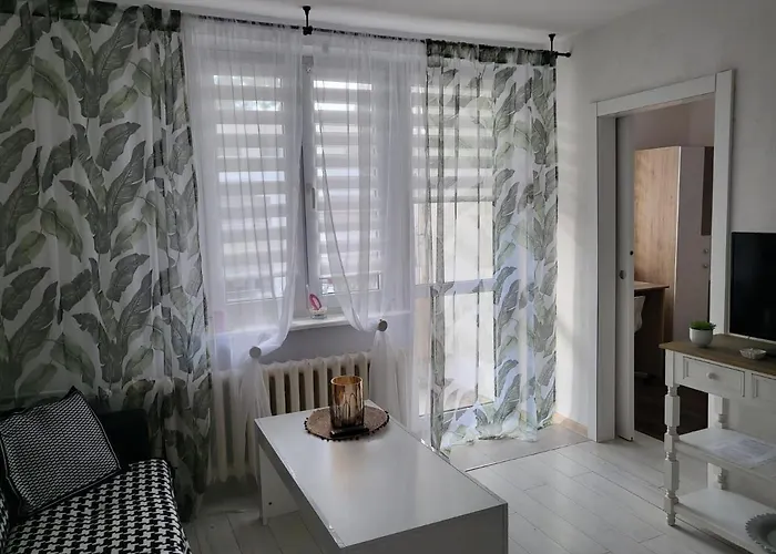 Apartament Zorzy Przy Instytucie Kardiologii Anin Warszawa