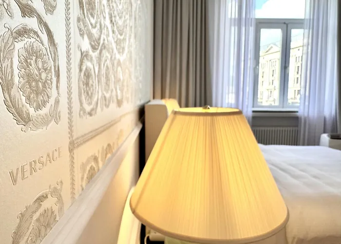 Mondrian Luxury Apartments Old Town Varsavia