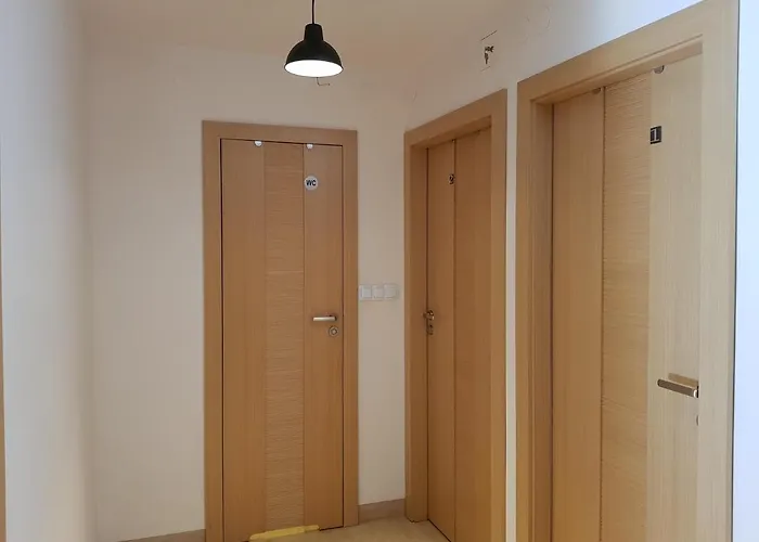 Mirrorroom Pl Citycenter Varsavia